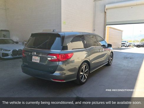 Used 2018 Honda Odyssey Elite image 6