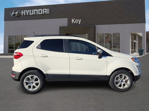 Used 2019 Ford EcoSport SE image 3