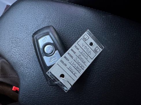 Used 2015 BMW 328i xDrive 4dr Sdn 328i xDrive AWD image 34