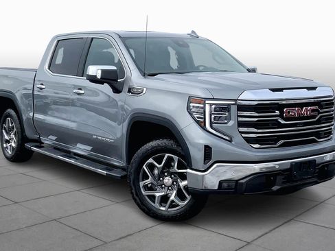 Used 2024 GMC Sierra 1500 SLT w/ SLT Premium Plus Package image 2