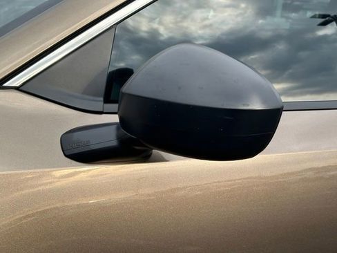 Used 2025 Nissan Kicks S AWD/4WD image 9