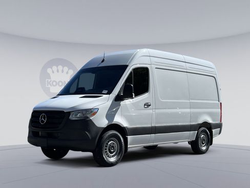 New 2025 Mercedes-Benz Sprinter 2500 image 1