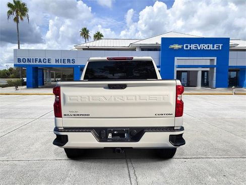 New 2026 Chevrolet Silverado 1500 Custom image 4