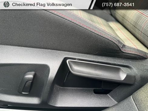 Used 2022 Volkswagen GTI S image 22