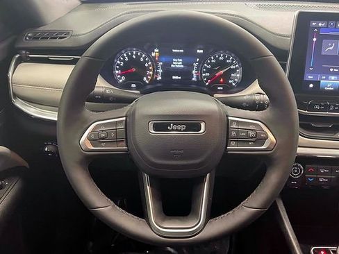 Used 2024 Jeep Compass Limited AWD/4WD image 14