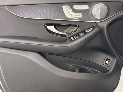 Used 2018 Mercedes-Benz GLC 300 4MATIC Coupe image 25