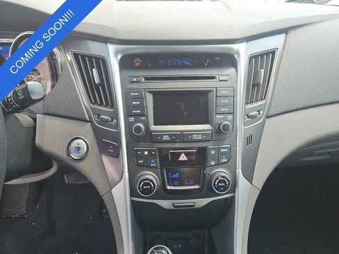 Used 2015 Hyundai Sonata Hybrid FWD image 12