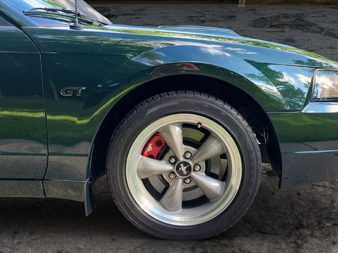 Used 2001 Ford Mustang GT RWD image 12