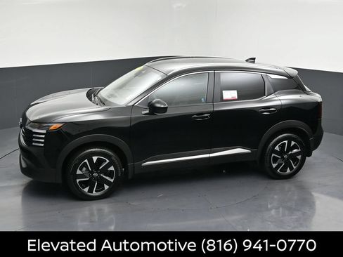 Certified 2026 Nissan Kicks SV w/ Cold Weather Package AWD/4WD image 23