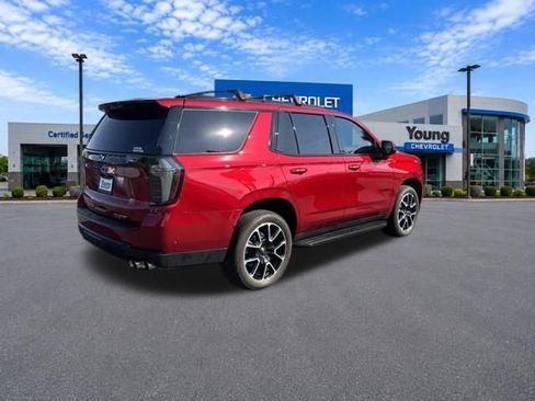 Used 2025 Chevrolet Tahoe RST w/ Comfort Package AWD/4WD image 7
