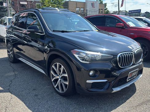 Used 2017 BMW X1 sDrive28i FWD image 9