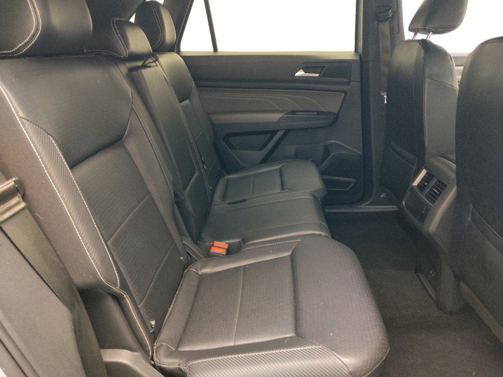 Used 2021 Volkswagen Atlas Cross Sport SE FWD image 19