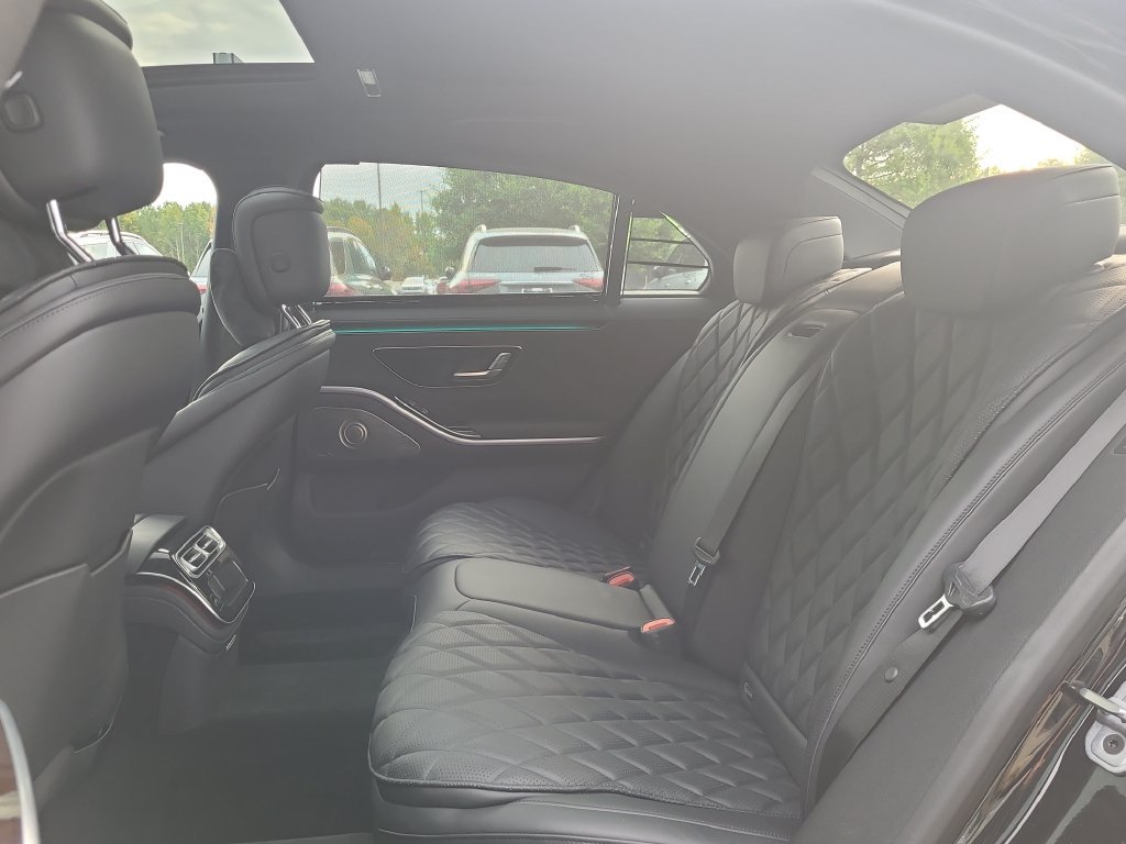 Certified 2024 Mercedes-Benz S 580 4MATIC Sedan image 13