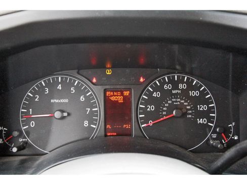 Used 2016 Nissan NV 3500 SL RWD image 15