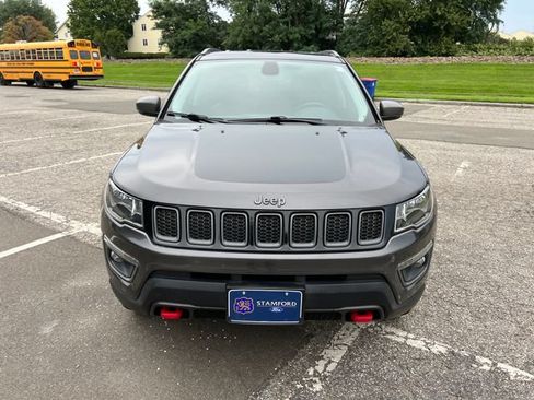 Used 2019 Jeep Compass Trailhawk AWD/4WD image 3