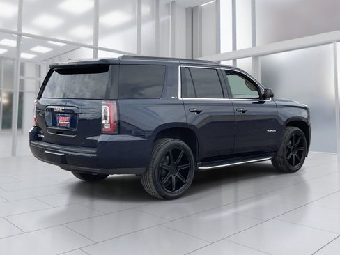 Used 2018 GMC Yukon SLT w/ Open Road Package AWD/4WD image 6