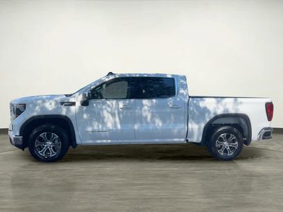 New 2026 GMC Sierra 1500 SLE