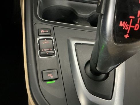 Used 2019 BMW 430i Convertible image 15