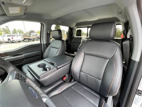 New 2026 Ford F250 Lariat w/ FX4 Off-Road Package AWD/4WD image 21