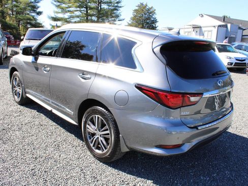Used 2019 INFINITI QX60 Luxe w/ Essential Package image 9