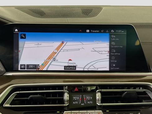 Used 2022 BMW X6 xDrive40i w/ Executive Package image 17