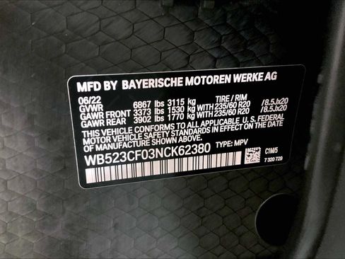 Used 2022 BMW iX xDrive50 w/ Convenience Package image 36