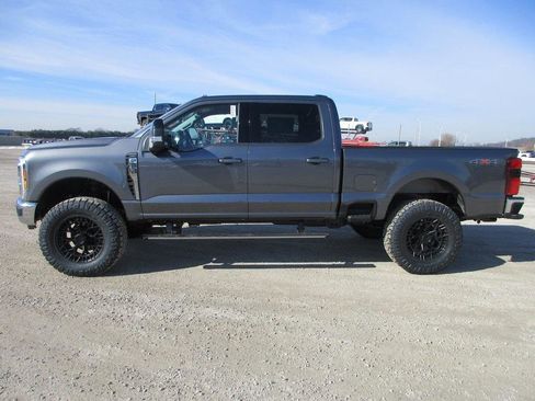 New 2026 Ford F250 Lariat image 9