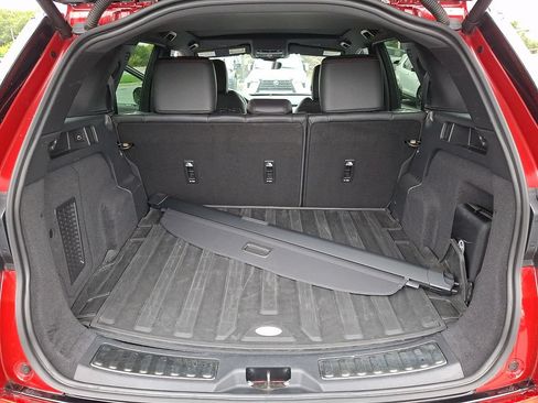 Used 2023 Land Rover Discovery Sport S R-Dynamic AWD/4WD image 29
