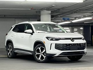 New 2026 Volkswagen Tiguan SE AWD/4WD video 2