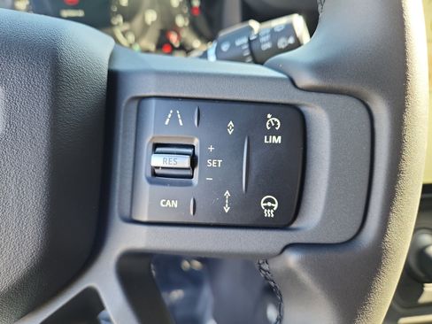 Used 2026 Land Rover Defender 110 S image 18