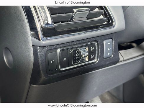 Used 2024 Lincoln Navigator L Black Label image 25