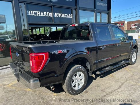 Used 2023 Ford F150 XLT AWD/4WD image 3