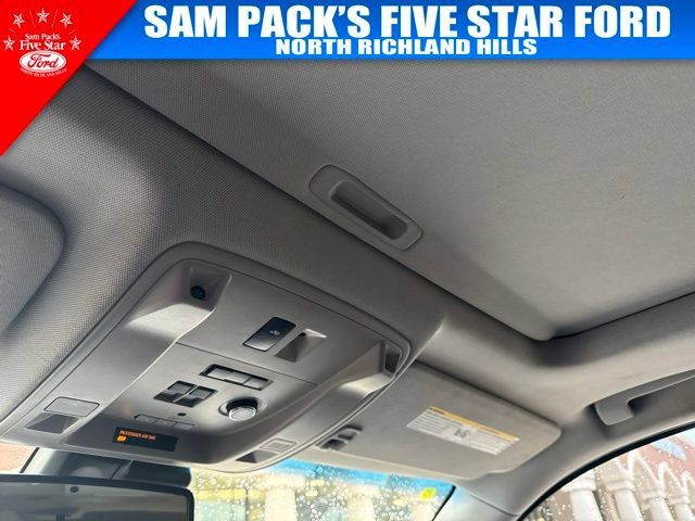 Used 2016 Chevrolet Suburban LTZ RWD image 10