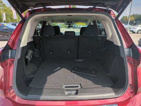 Used 2026 Nissan Rogue SV FWD image 30