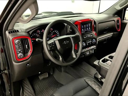 Used 2025 Chevrolet Silverado 1500 Custom Trail Boss image 15