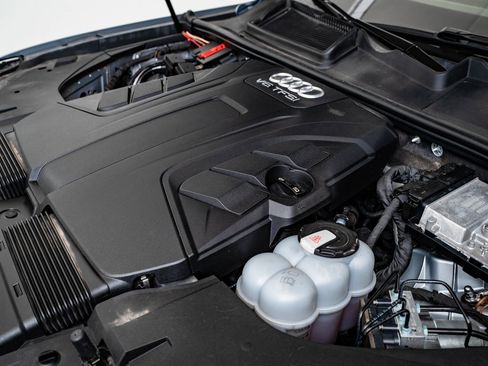 Used 2018 Audi Q7 3.0T Prestige w/ Prestige Package image 51