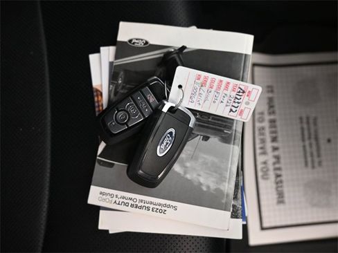 Used 2023 Ford F250 Lariat w/ FX4 Off-Road Package image 10