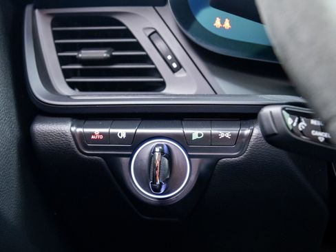 Certified 2024 Porsche 911 Carrera 4 GTS image 17