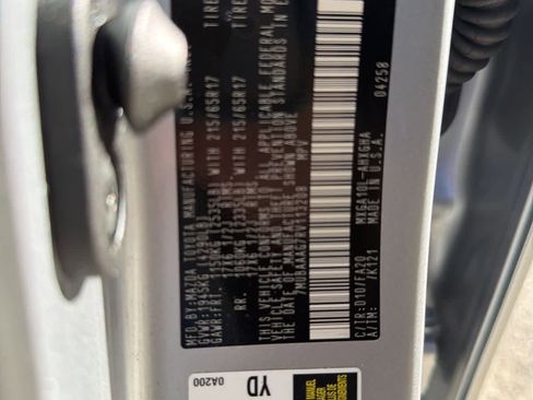 Used 2024 Toyota Corolla Cross LE image 19