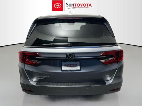 Used 2023 Honda Odyssey Touring image 5