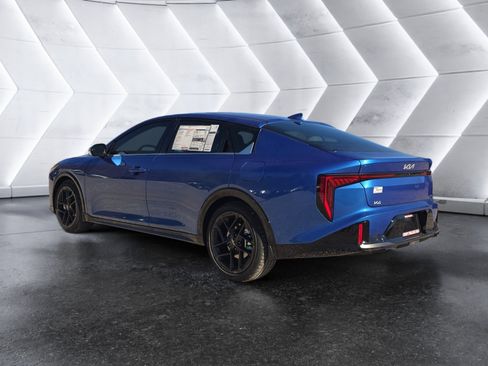 New 2025 Kia K4 GT-Line Turbo image 3