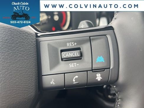 New 2026 Nissan Pathfinder Platinum image 18