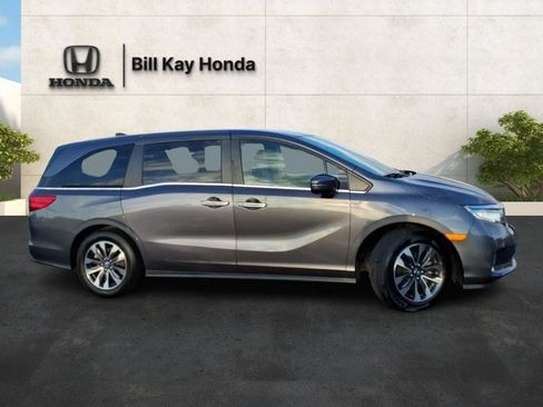 Used 2021 Honda Odyssey EX-L image 2
