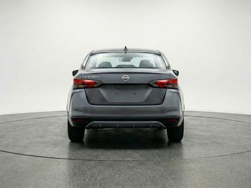 Used 2025 Nissan Versa SV FWD image 7