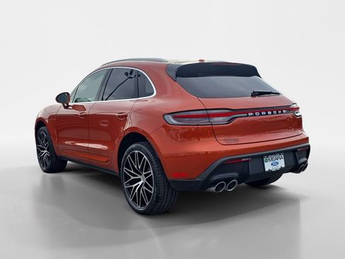 Used 2023 Porsche Macan image 3