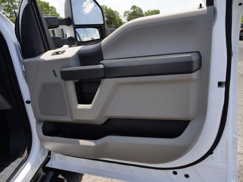 Used 2022 Ford F250 XL w/ STX Appearance Package AWD/4WD image 41