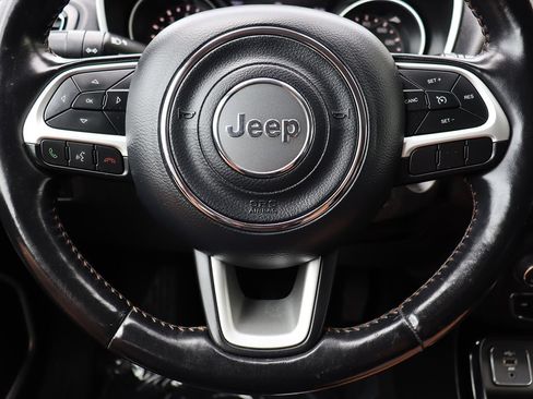 Used 2020 Jeep Compass Limited FWD image 55