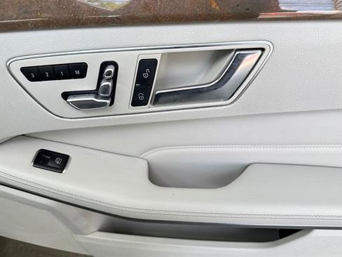 Used 2014 Mercedes-Benz E 350 Sport image 18