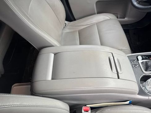 Used 2015 Toyota Highlander XLE FWD image 44