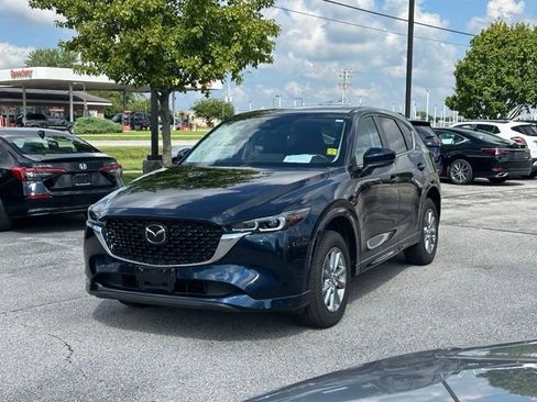Used 2025 MAZDA CX-5 AWD 2.5 S w/ Preferred Package image 3